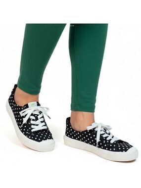 CARIUMA The OCA Organic Cotton Canvas Natural Rubber Polka Dot Sneaker US Sz 6